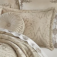 Queen Street Taylor 4-pc. Damask + Scroll Heavyweight Comforter Set