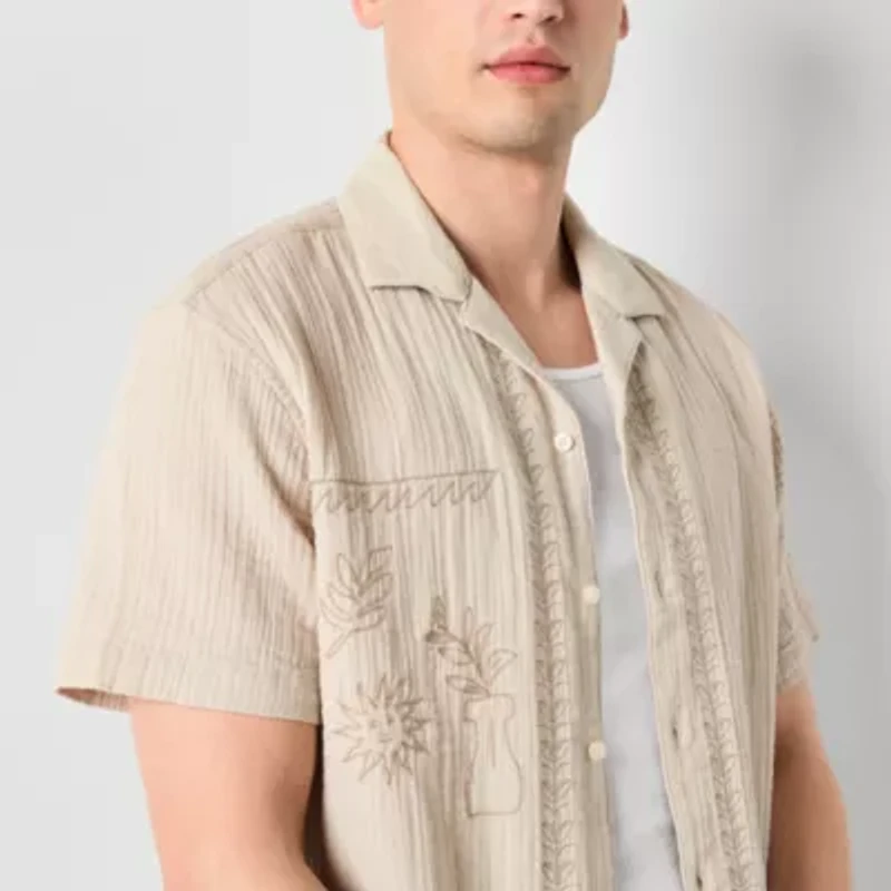 Arizona Mens Embroidered Button-Down Shirt