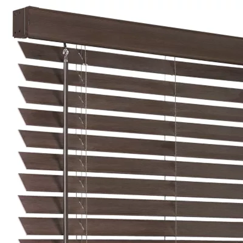 Achim Gii Madera Falsa 2" Cordless Faux Wood Blind