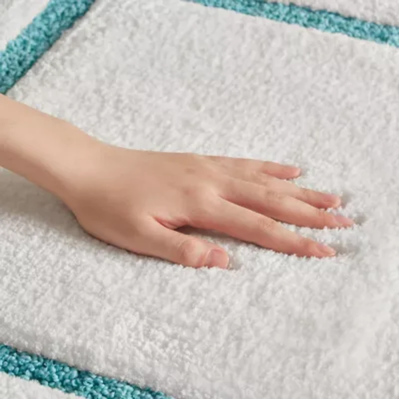 Madison Park Roan Border Tufted Bath Rug