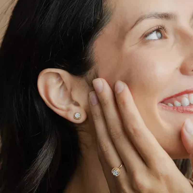 Diamond Blossom (G, Si2) 1/5 CT. Lab Grown White Diamond 10K Gold 10.1mm Stud Earrings