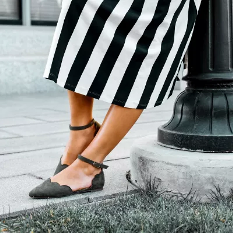 Journee Collection Womens Lana Ballet Flats Buckle Pointed Toe