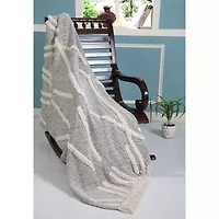Lr Home Luca Diamond Washable Throw