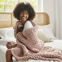 Madison Park Handmade Chunk Double Knit Plush Lightweight Throw