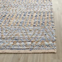 Safavieh Alaina Striped Rug