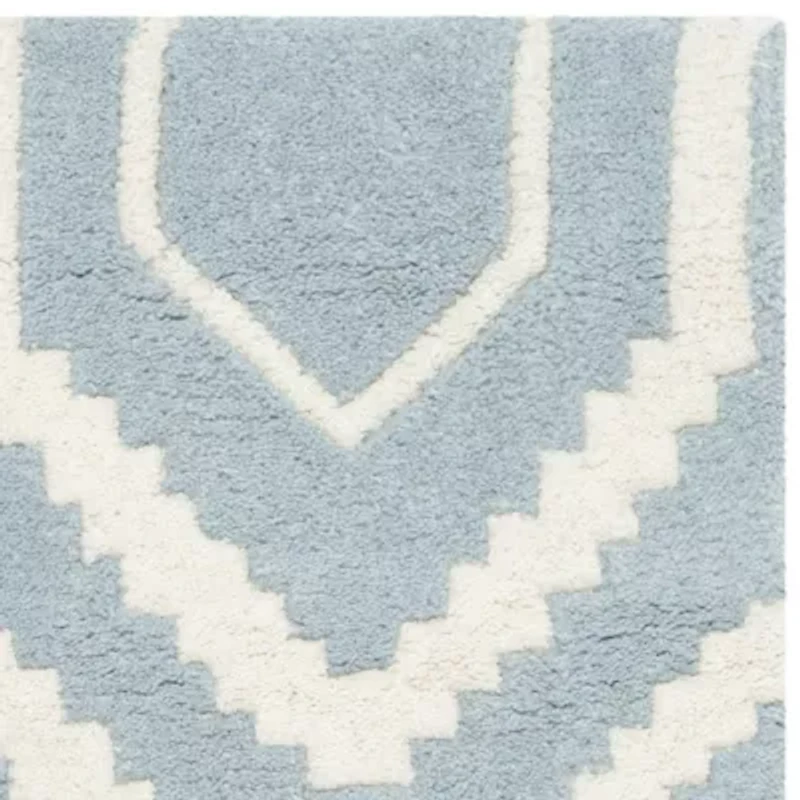 Safavieh Cyrus Geometric Rectangular Area Rug