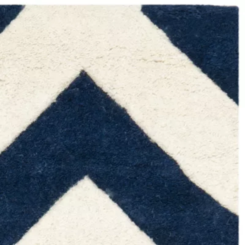 Safavieh Darrell Chevron Area Rug