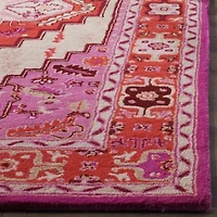 Safavieh Nathaniel Traditional Rug