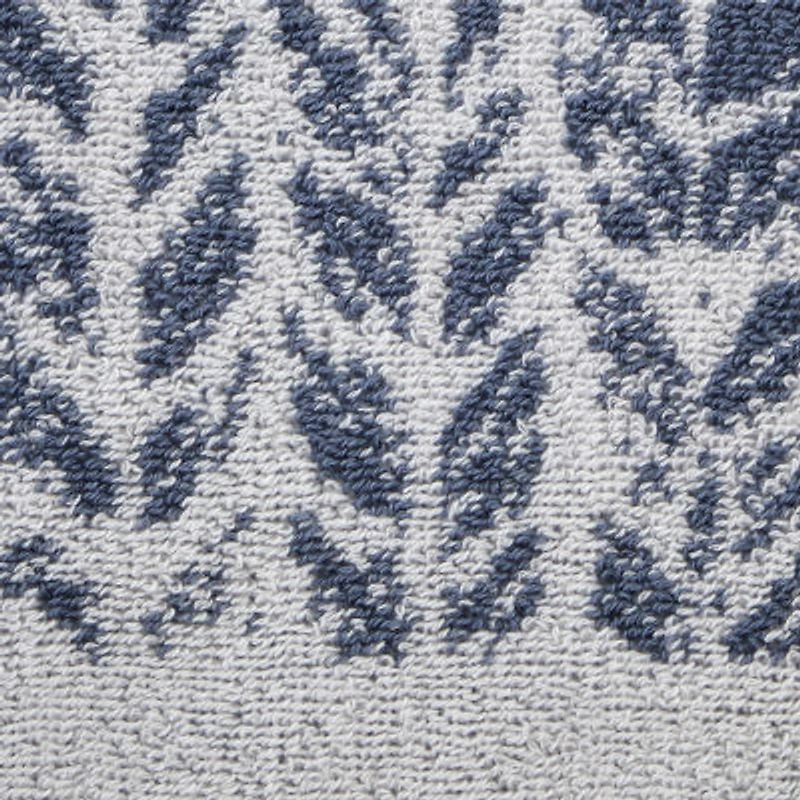 Saturday Knight Distressed Leaves 2-pc. Hand Towel