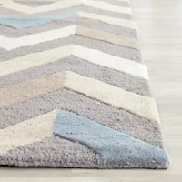 Safavieh Adella Chevron Hand-Tufted Wool Rug