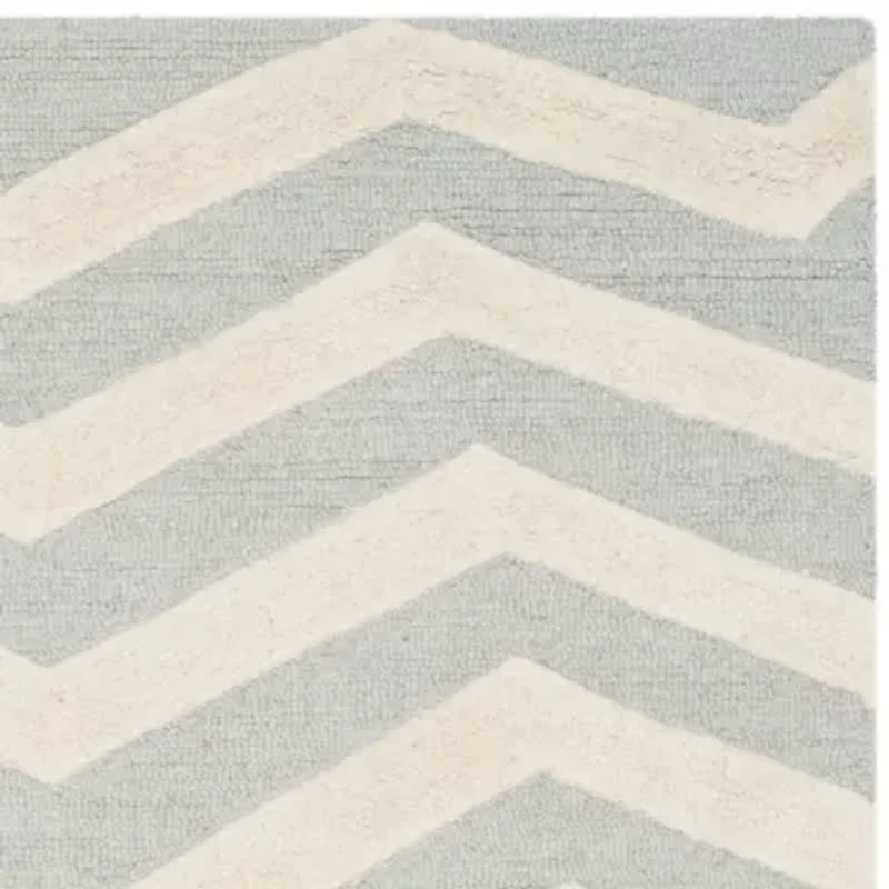 Safavieh Carter Chevron Hand-Tufted Wool Rug