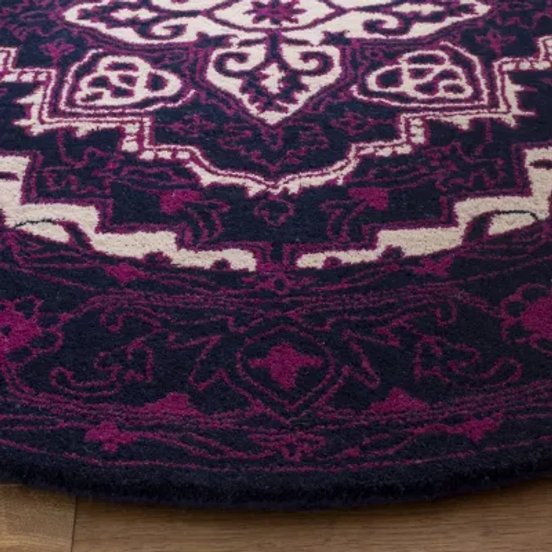 Safavieh Marcas Traditional Rug