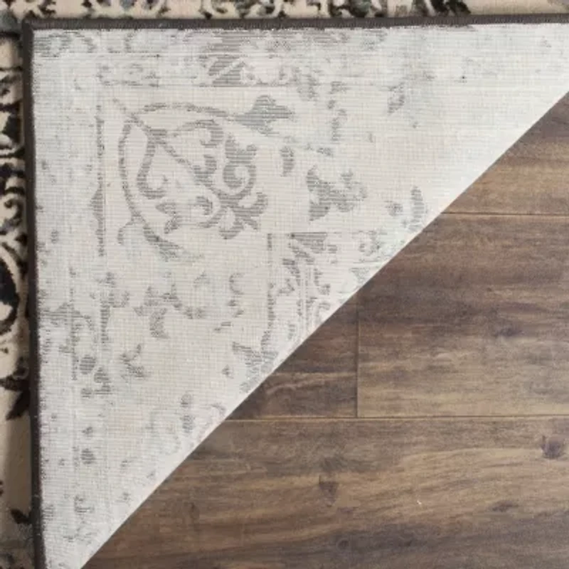 Safavieh Cecilia Traditional Rectangular Rug