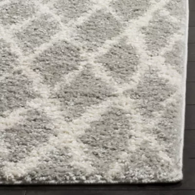 Safavieh Fraser Geometric Rug