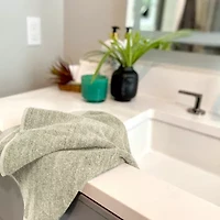 Bedvoyage 2-pc. Solid Hand Towel