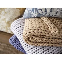Linden Street Chunky Knit Throw