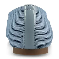 Journee Collection Minnah Womens Pointed Closed Toe Slip-On Shoe