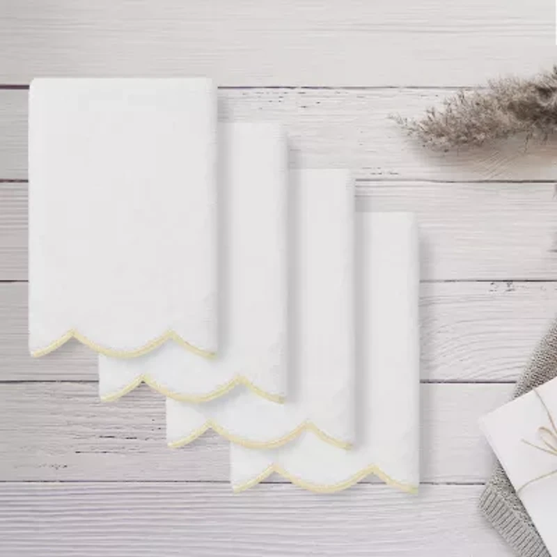 Linum Home Textiles Adornia Scallop 4-pc. Fingertip Towel