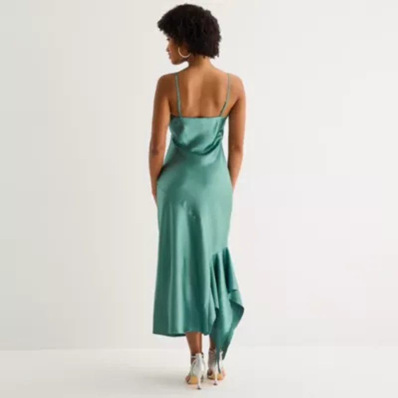 Emerald Sundae Womens Juniors Sleeveless Midi Slip Dress