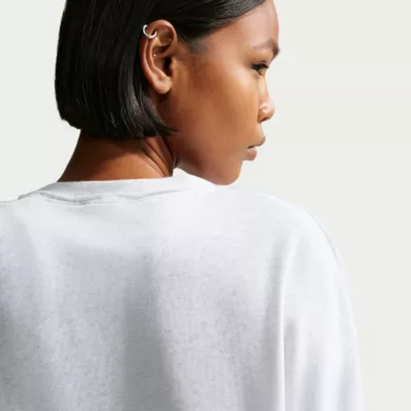 Nike Womens Crew Neck Long Sleeve Embroidered Sweatshirt