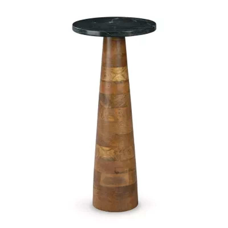 Signature Design By Ashley Quinndon End Table