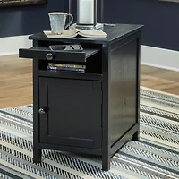 Signature Design By Ashley Treytown Chairside Table