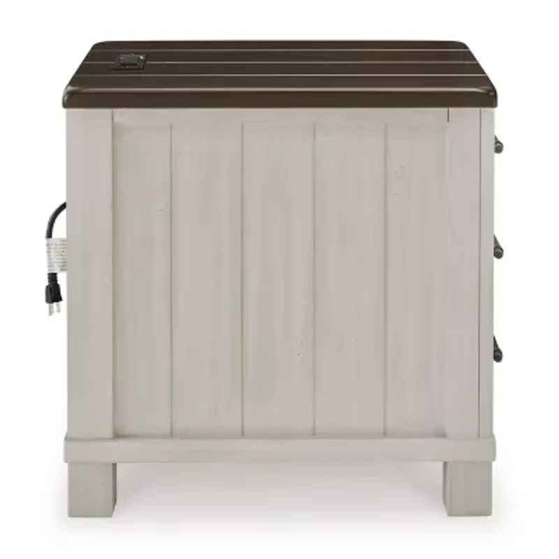 Signature Design By Ashley Darborn Chairside Table