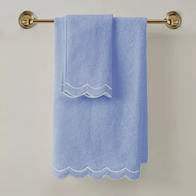 Peri Home Scallop Hand Towel