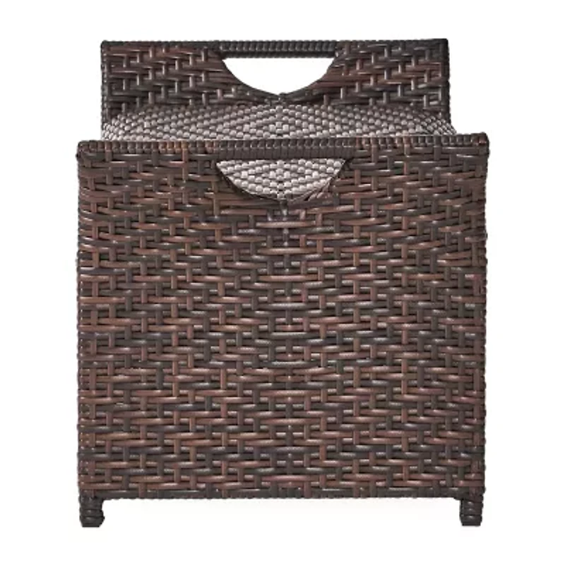 Wing Wicker Bench