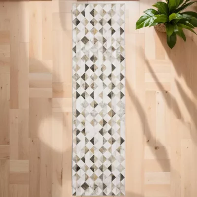 Covington Home Marcel Faux Hide Diamonds 24"X96" Indoor Rectangular Runner