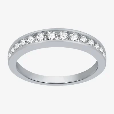 Classic Collection 1/2 CT.T.W. Natural Diamond 10K Gold Wedding Band