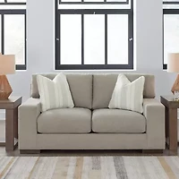 Signature Design by Ashley® Maggie Loveseat