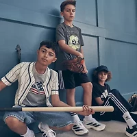 adidas Big Kid Boys Crew Neck Short Sleeve Regular Fit Graphic T-Shirt