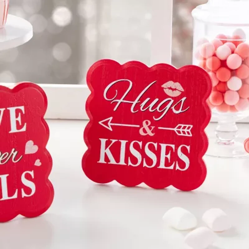 Glitzhome 6" Wooden Valentines Day Tabletop Decor