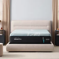 TEMPUR-Pedic LuxeAdapt 13" Hybrid Medium Tight Top – Mattress Only