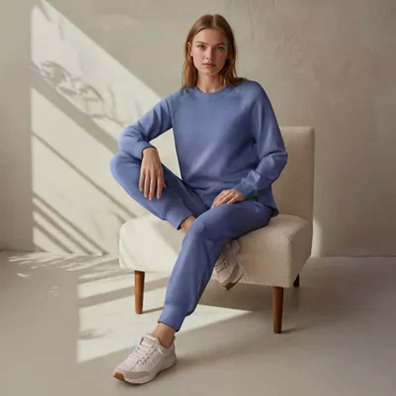 Skechers Womens SkechLuxe Elevate Crew Neck Sweatshirt