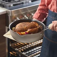 Circulon 9.5-Inch (3.2-Qt) Infinity Pan with Scratch Defense Nonstick Lid and Tool Holder, Platinum