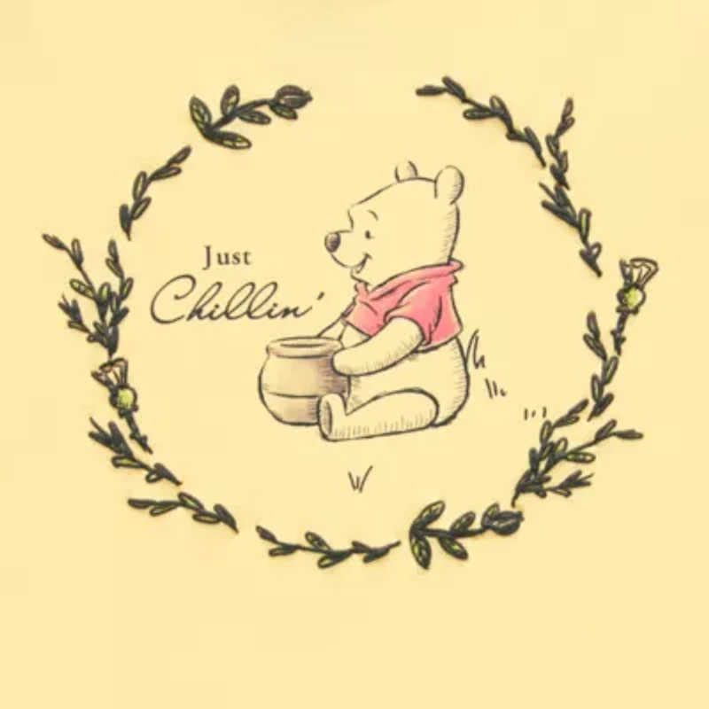 Womens Juniors Crew Neck Short Sleeve Fitted Winnie The Pooh Graphic T-Shirt