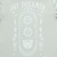 New World Day Dreamer Oversized Tee Womens Crew Neck Short Sleeve Loose Fit Juniors Graphic T-Shirt