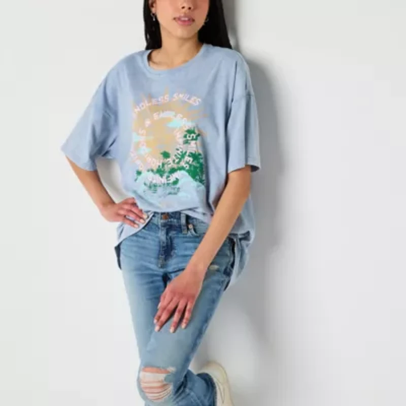 Celestial Oversized Tee Womens Crew Neck Short Sleeve Juniors Graphic T-Shirt