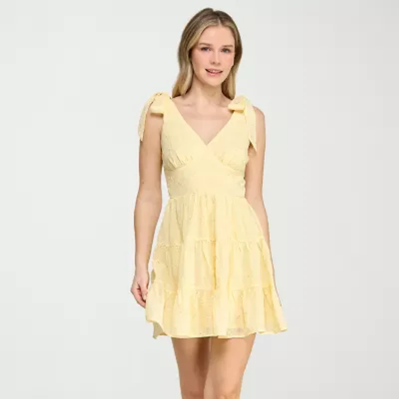 Trixxi Womens Juniors Sleeveless Embroidered Fit + Flare Dress