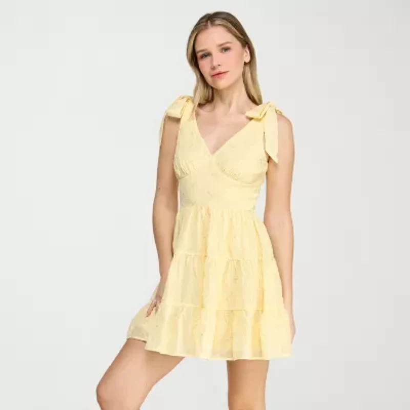 Trixxi Womens Juniors Sleeveless Embroidered Fit + Flare Dress