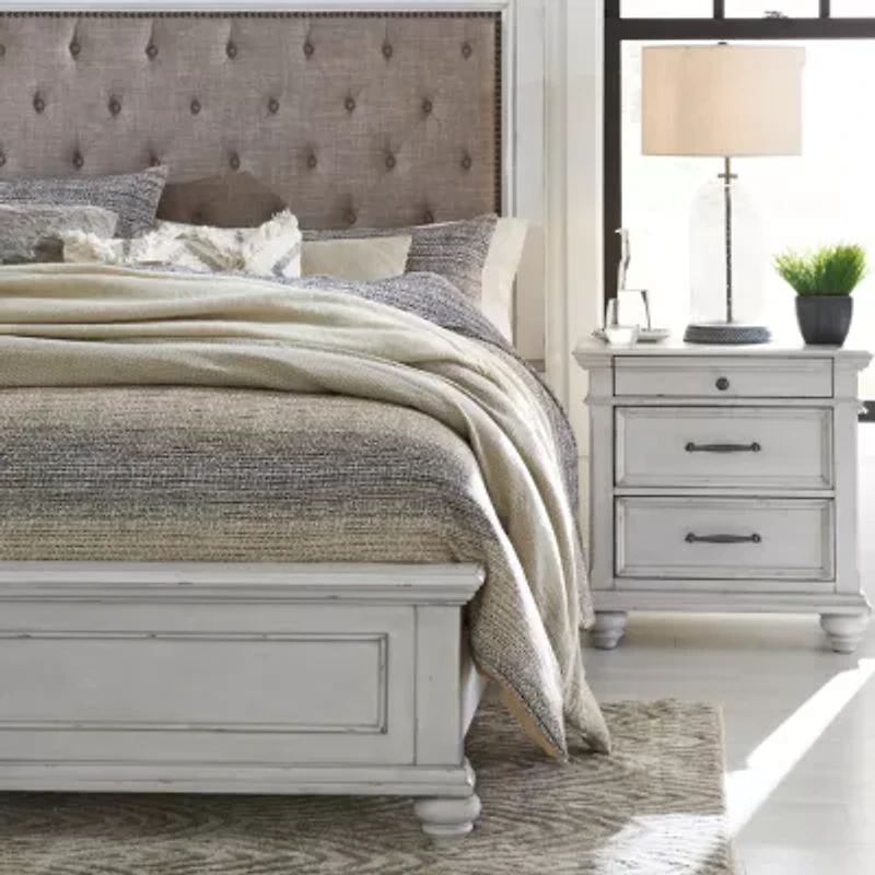 Signature Design by Ashley® Kaelyn Upholstered Panel Bed