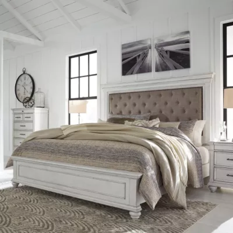 Signature Design by Ashley® Kaelyn Upholstered Panel Bed