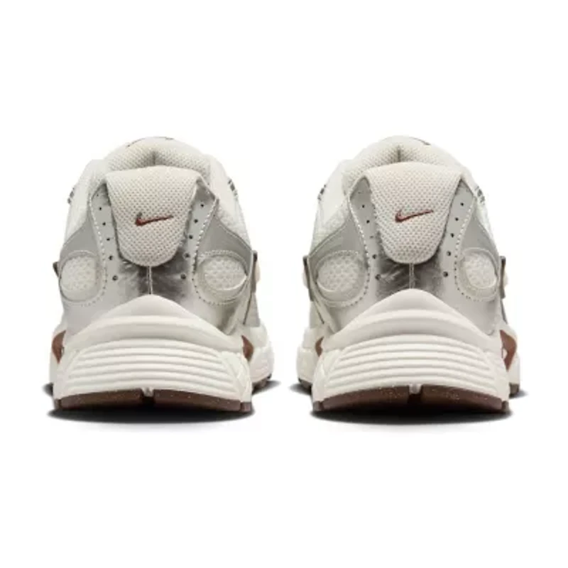 Nike V5 RNR Womens Sneakers