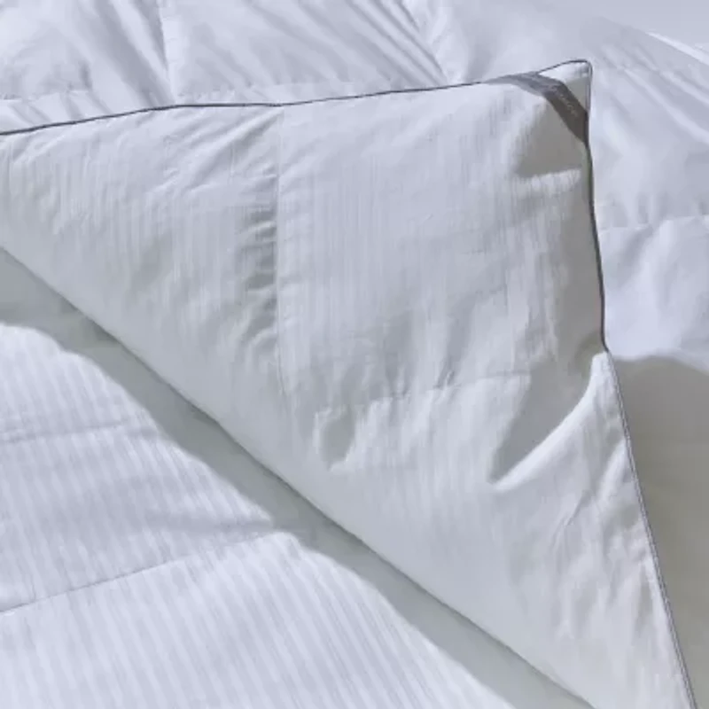 Indulgence Down Alternative Midweight Comforter