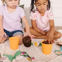 Melissa & Doug Flower Gardening Play Set 16-pc. Garden Toy