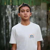 Quiksilver Big Kid Boys Crew Neck Short Sleeve Regular Fit Graphic T-Shirt