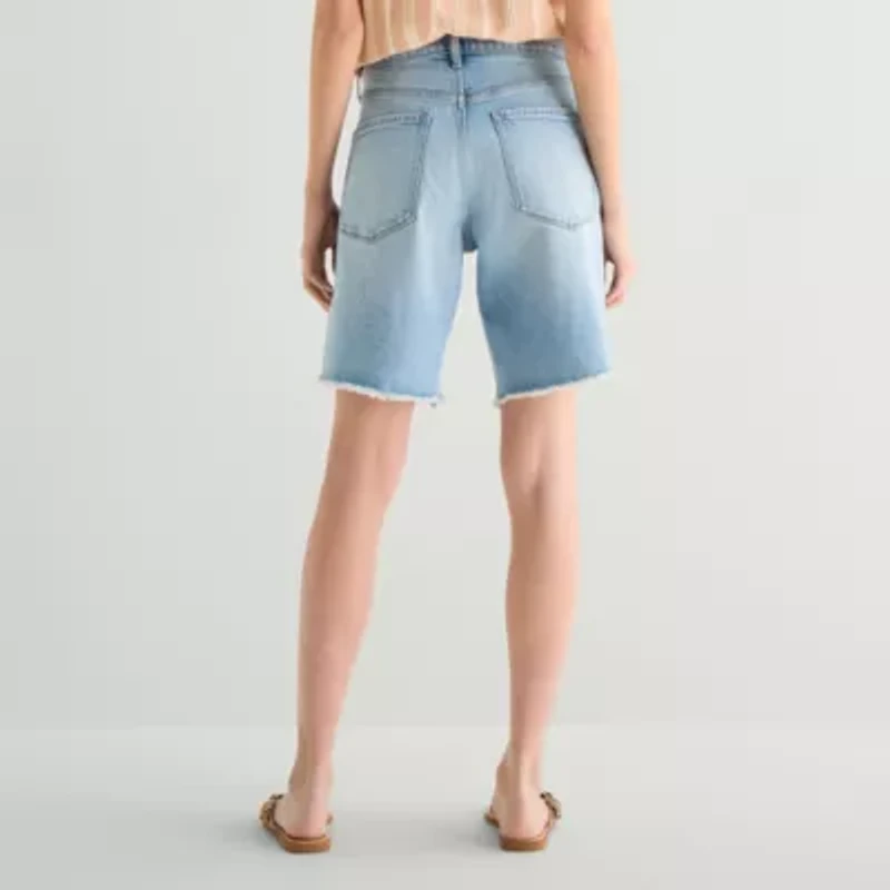 a.n.a Womens 9" Mid Rise Bermuda Short