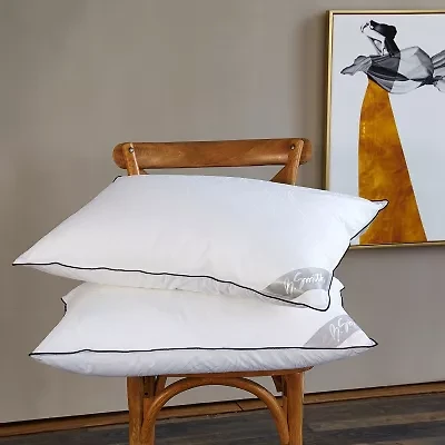 B. Smith Junoseque Jacquard 300 Thread Count Down Pillow